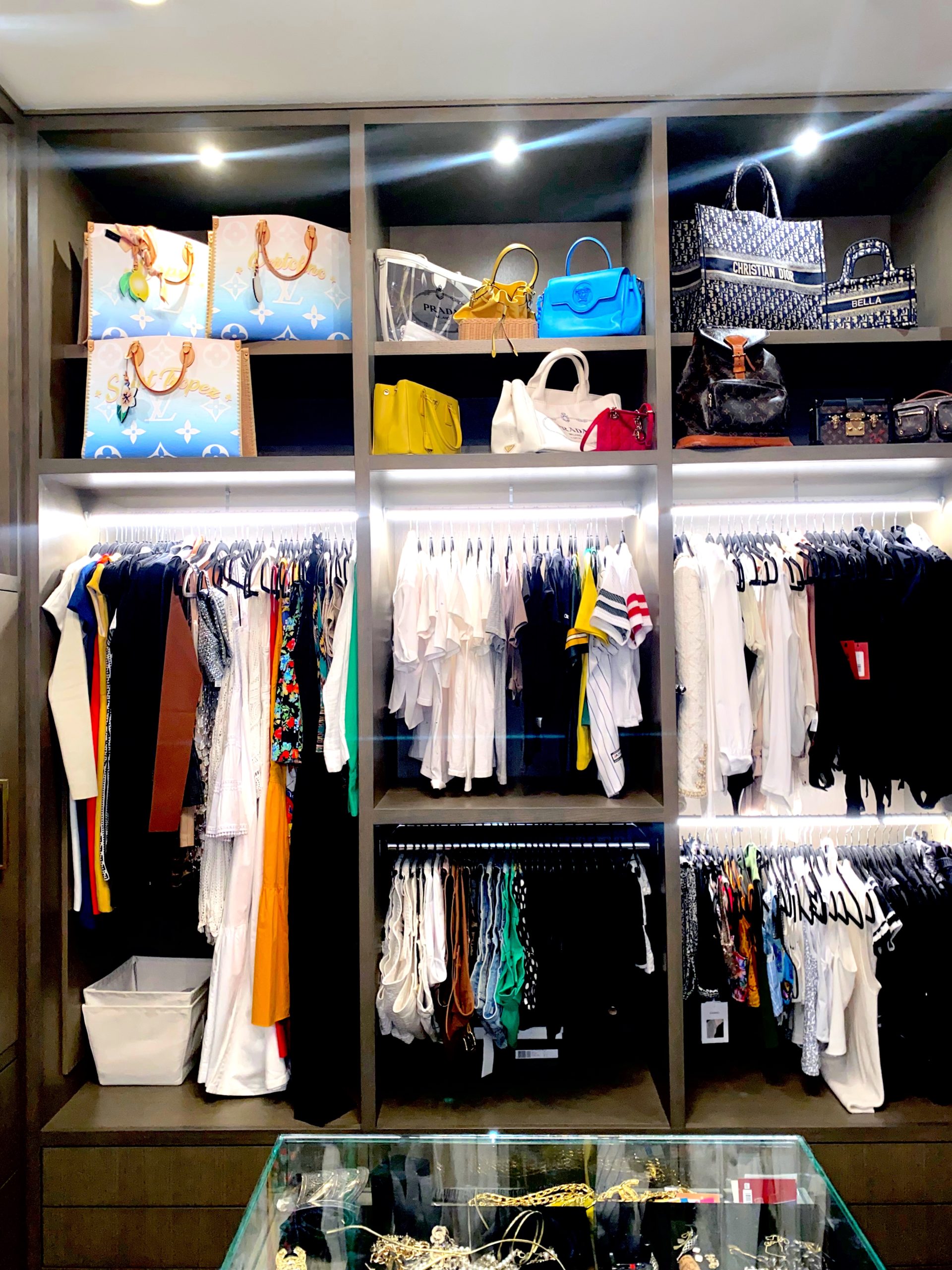 Shop + Clean Your Closet Guide - look 8