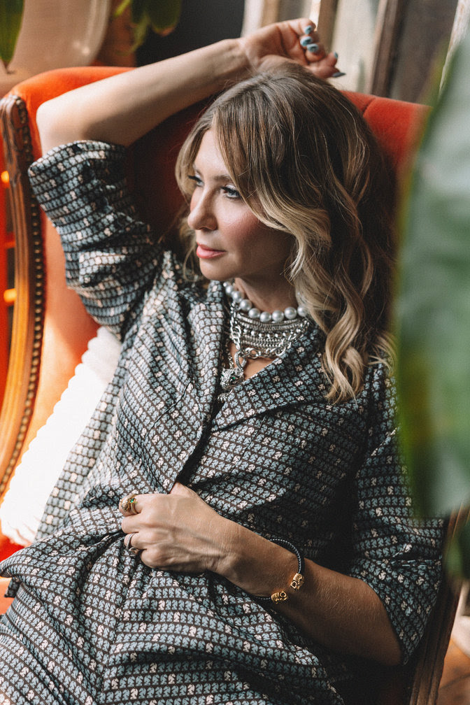 Huge News! I’m a Featured Stylist in GLAM - look 3